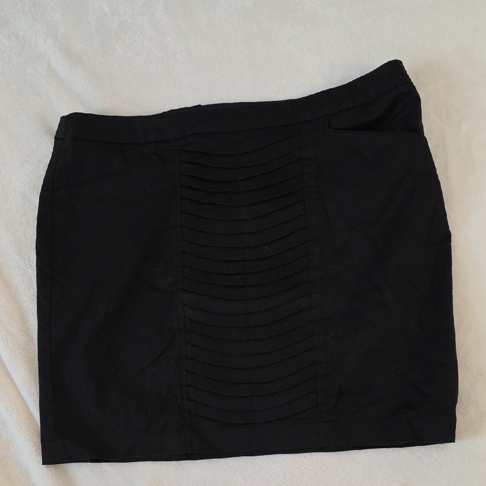 Kenar Elegant Black Pencil Skirt